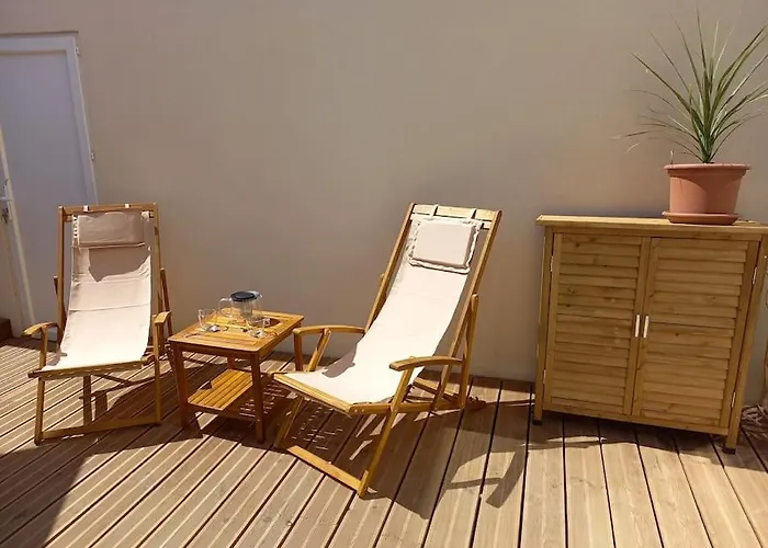 דירה 100 M2 Terrasse Piscine גרואיסאן
