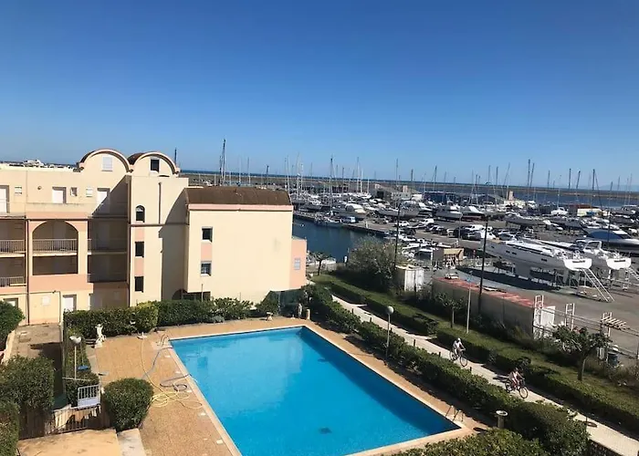 100 M2 Terrasse Piscine * גרואיסאן